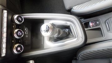 Renault Clio V Esprit Alpine TCe 90 PS mit Winterpaket K