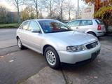 Audi A3  Sportback Automatik  Alu  Klimaautom.  2 HD - gebrauchte Audi A3 aus dem Jahr 2001