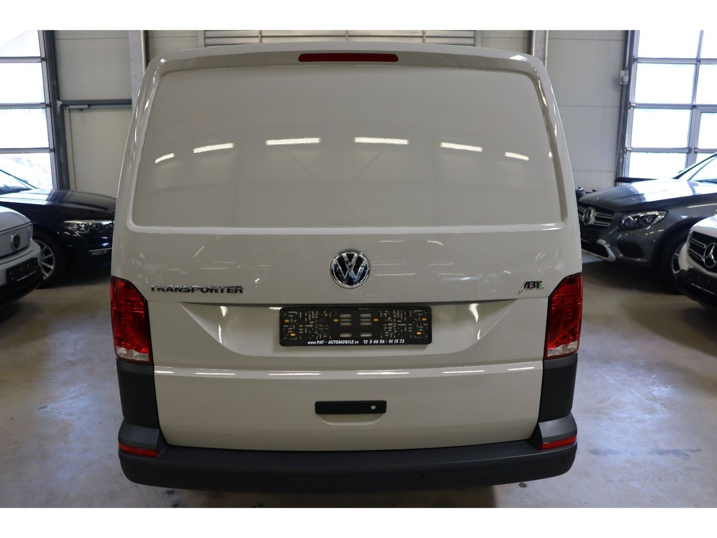 Fahrzeugabbildung Volkswagen VW T6.1 ABT e-Kasten LR DSG DAB Klima PDC 3-Sit