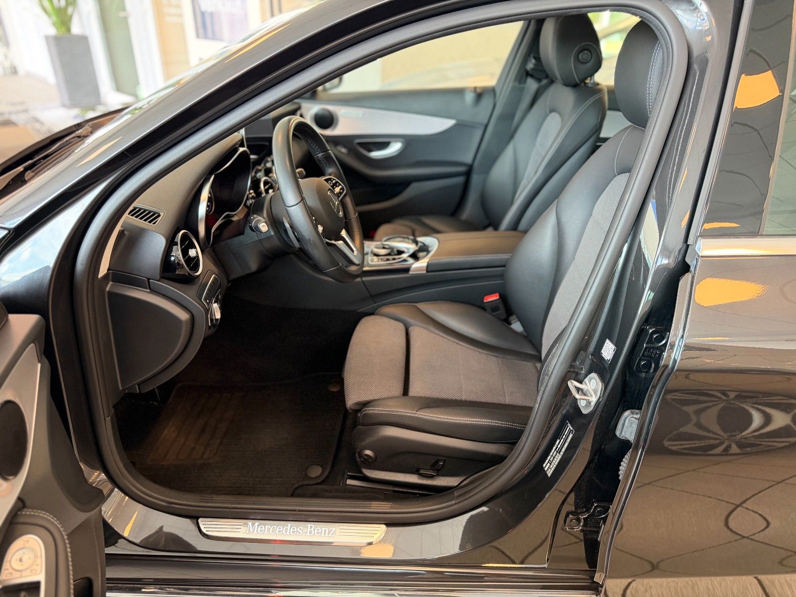 Mercedes-Benz C 180 T Ava 9G-Tr. LED AHK Pano Rü-Ka CarPlay foto 10