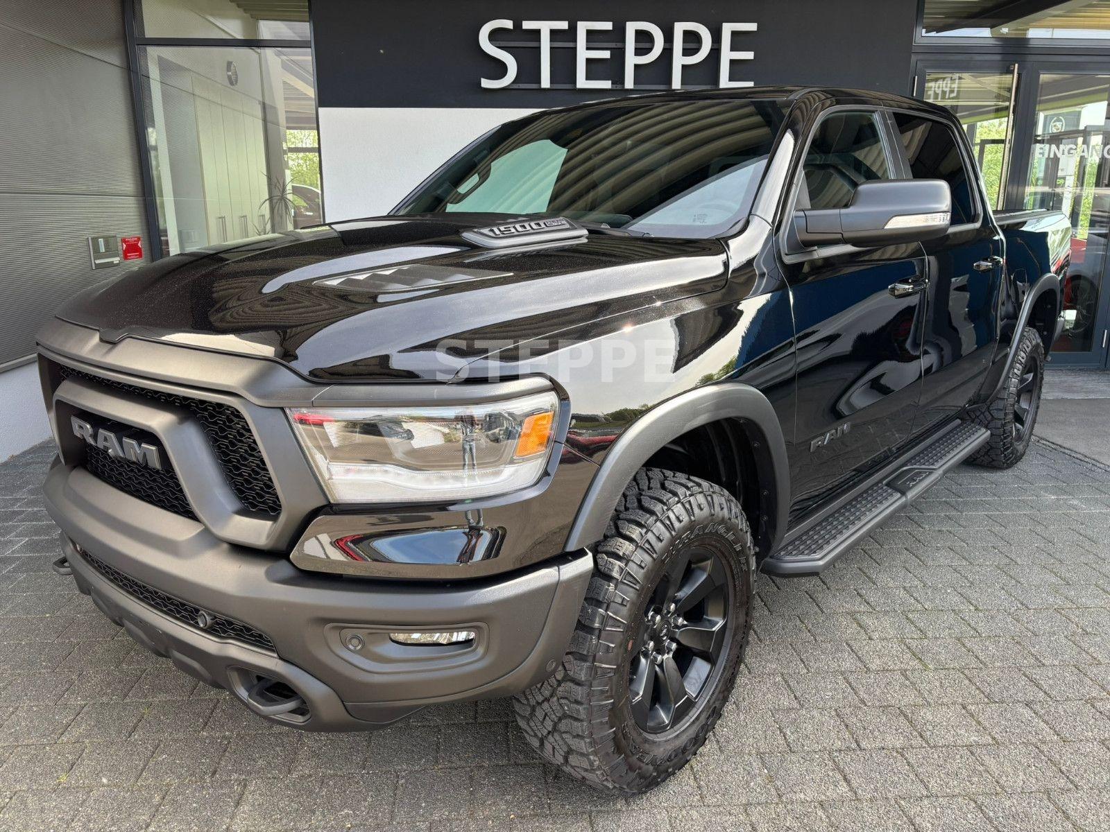 Dodge RAM 1500 REBEL 5,7V8 NIGHT ACC, Luftfed,AHK,360°