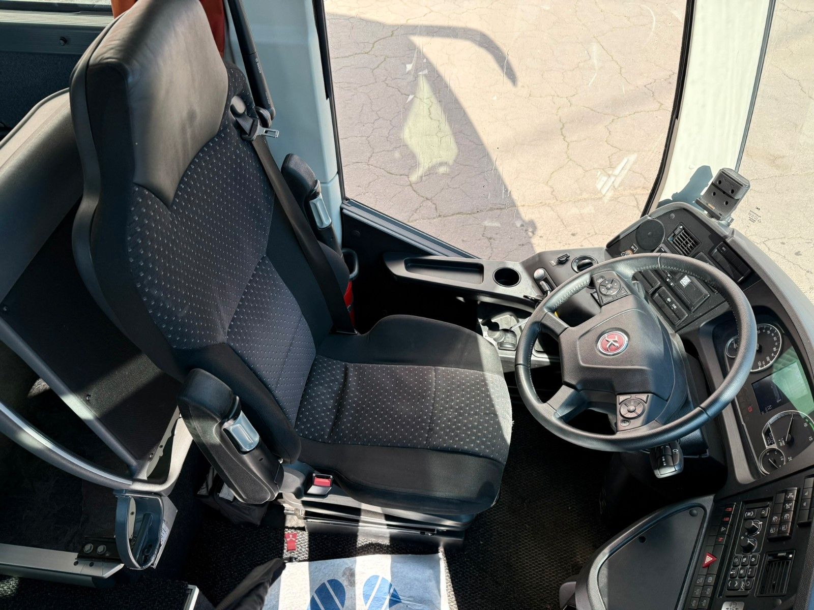 SETRA  2015 - Image 24 of 33