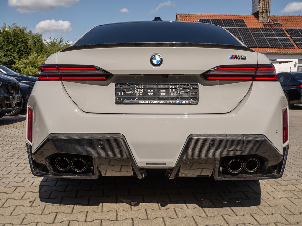BMW M5 xDrive INDIVIDUAL UPE:181.100,- 0,5% 360° B&W foto 24