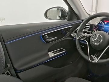 Mercedes E 200 - 7