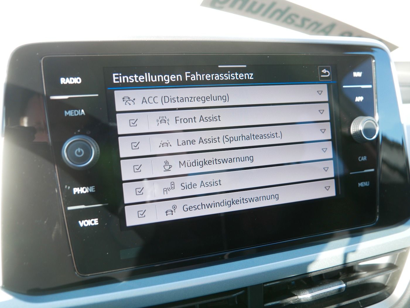 Fahrzeugabbildung Volkswagen T-Roc 1.0 TSI GOAL NEU35T ACC LED SHZ Allwetter