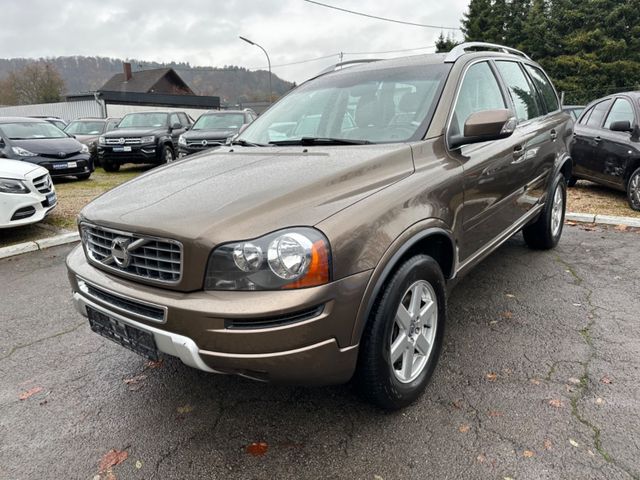 Volvo XC 90 D4 Momentum Geartronic *7-Sitzer+Leder*