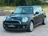 MINI Cooper S/Pano/Xenon/Tüv Neu/Inspektion Neu - MINI Cooper S bis 5.000 Euro