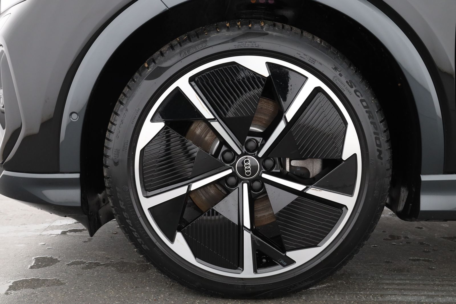 Audi Q4 e-tron - Bild 8