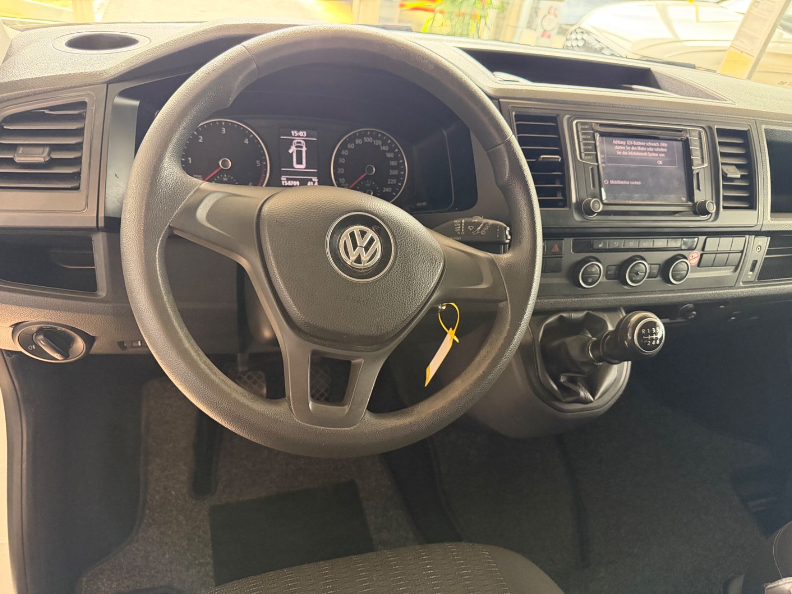 Fahrzeugabbildung Volkswagen T6 Caravelle Comfortline