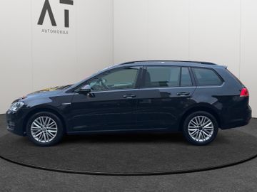 Volkswagen Golf - 2