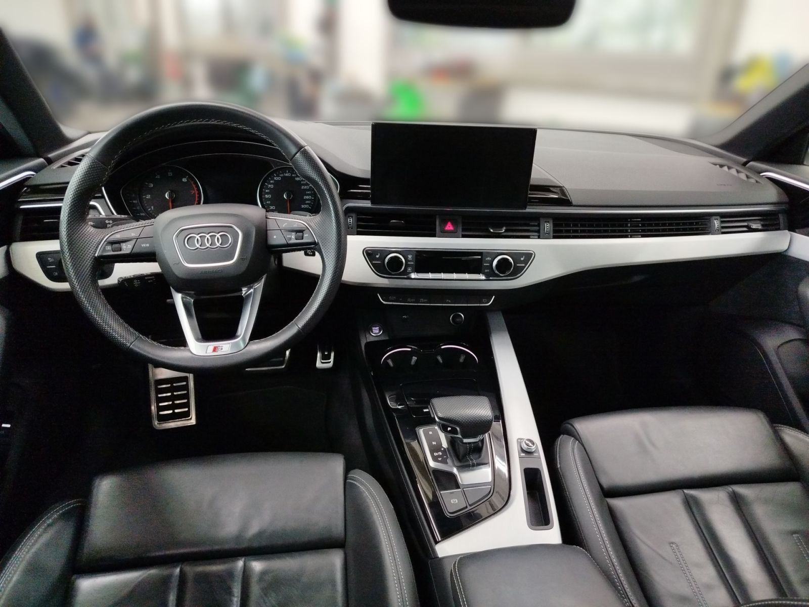 Audi A4 - Bild 11