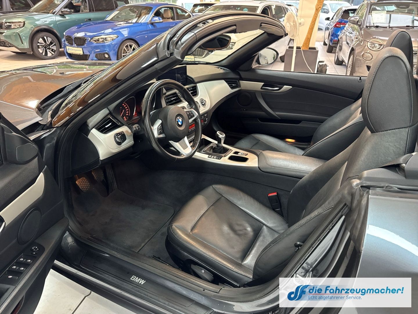 Fahrzeugabbildung BMW Z4 sdrive 18 i Roadster El. Verdeck AD Leder Xen