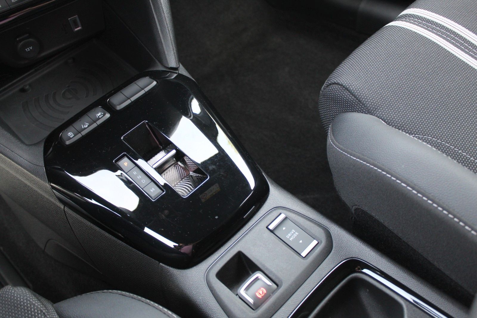 Fahrzeugabbildung Opel Corsa F GS Automatik*LED*NAVI*Keyless*SHZ*RFK