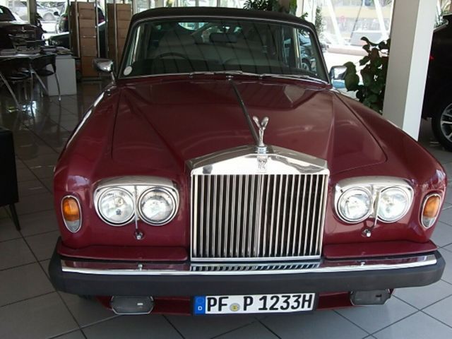 Rolls-Royce Silver Shadow 2