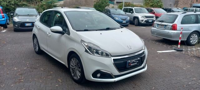 Peugeot 208 Cilindrata 1.2 ADATTA X NEOPATENTATI