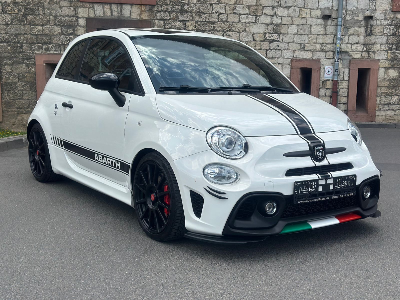 Fahrzeugabbildung Abarth 595 COMPETIZIONE*MODELLJAHR 2020*
