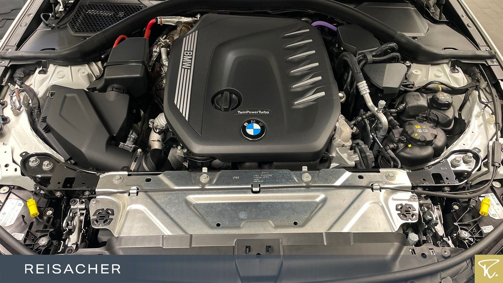 BMW 330d Tou M Sport Pro AHK DAPro.adLED RFK foto 7