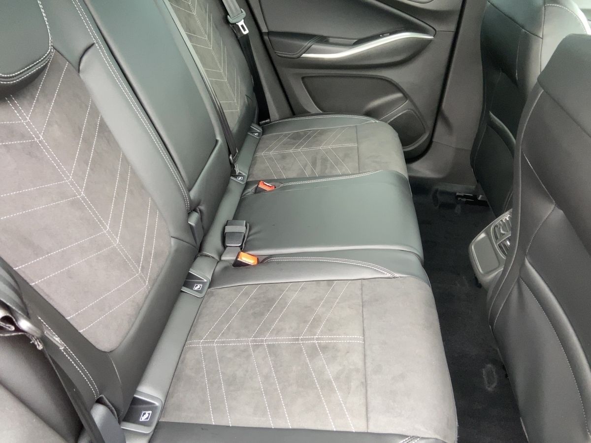 Opel Grandland (X) - Bild 12