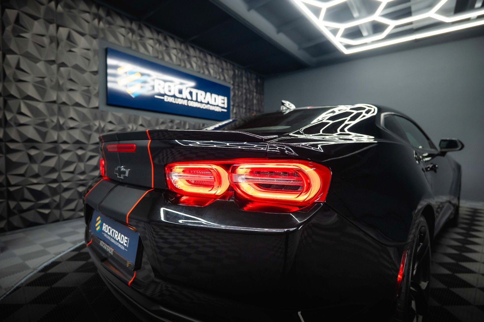 Fahrzeugabbildung Chevrolet Camaro 6.2 SS Coupe LT1 Performance *CarPlay*LED