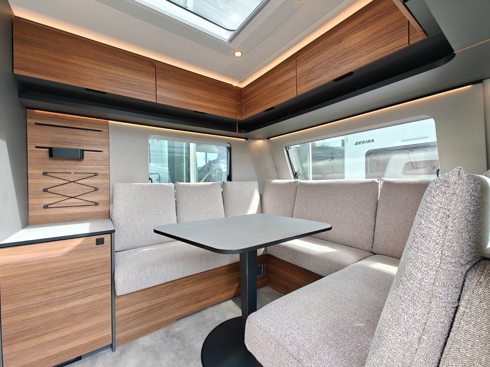 Fahrzeugabbildung HYMER / ERIBA / HYMERCAR Novaline 485 - MESSE-NEUHEIT 2026! -