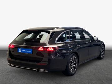 Mercedes E 200 - 2