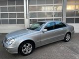 Mercedes-Benz E 200 Kompressor  Limousine +Steuerkette Neu* - Mercedes-Benz E 200: Kompressor