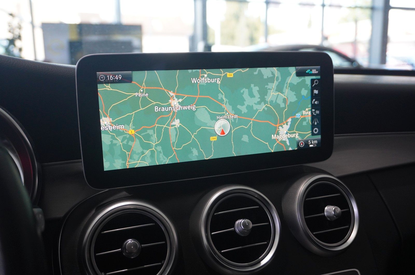 Fahrzeugabbildung Mercedes-Benz C 220 D LIM. AVANTGARDE NAVI/LED/KAMERA/SHZ/AHK