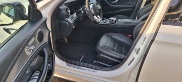 Bild 5 Mercedes-Benz E 63 AMG S 4Matic T-Modell PanoNight-Paket