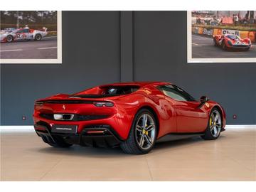 صورة 9 لـ 2022 Ferrari 296 GTB