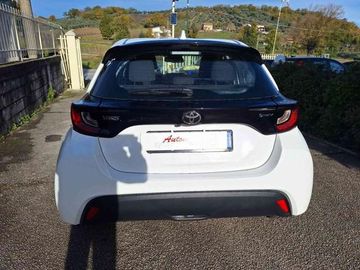 Toyota Yaris - 5