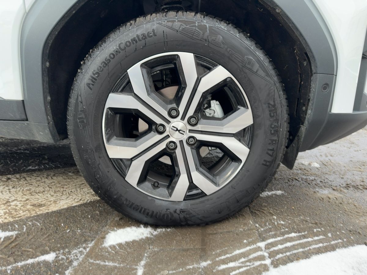 Fahrzeugabbildung Dacia Bigster Expression TCe 130 4x4