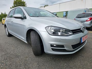 Volkswagen Golf - 4