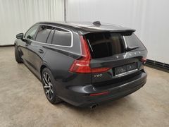 Fahrzeugabbildung Volvo V60 Kombi T4 Momentum Pro NAVI/LED/AHK/PDC+CAM