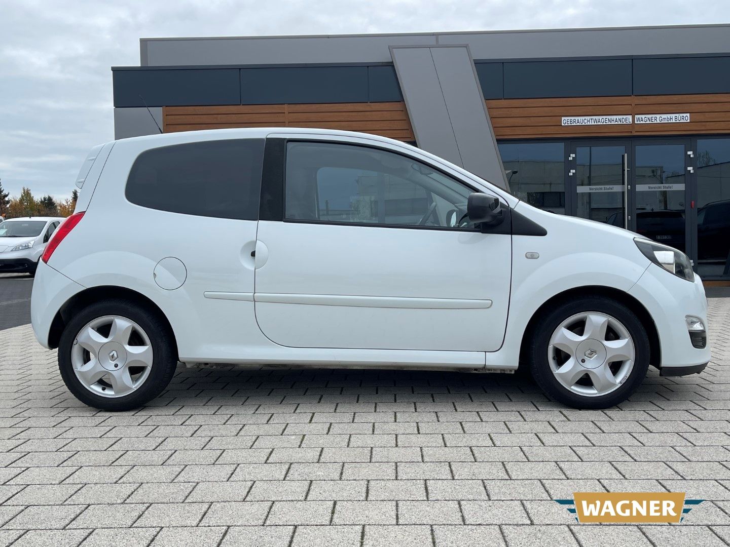 Fahrzeugabbildung Renault Twingo Dynamique Tempomat Klimaanlage