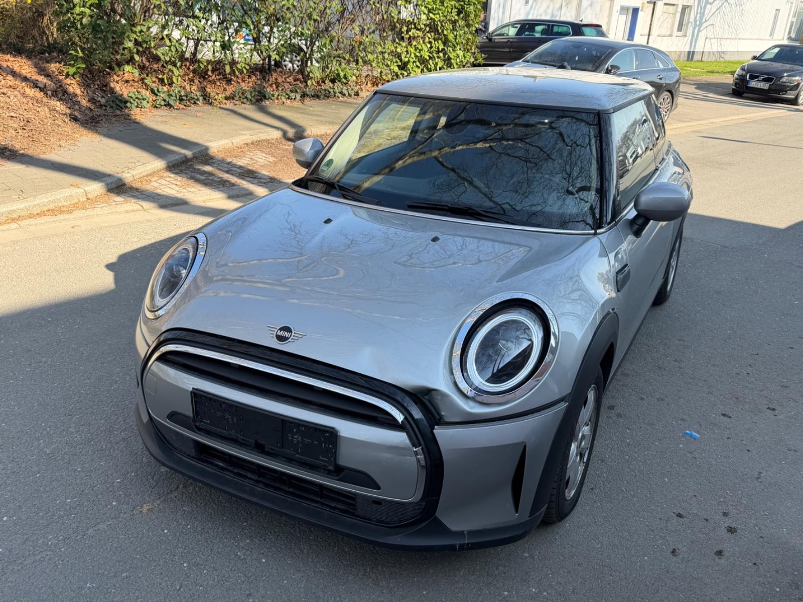 MINI COOPER Essential Trim*PREMIUM-FIRST*79-TKM*