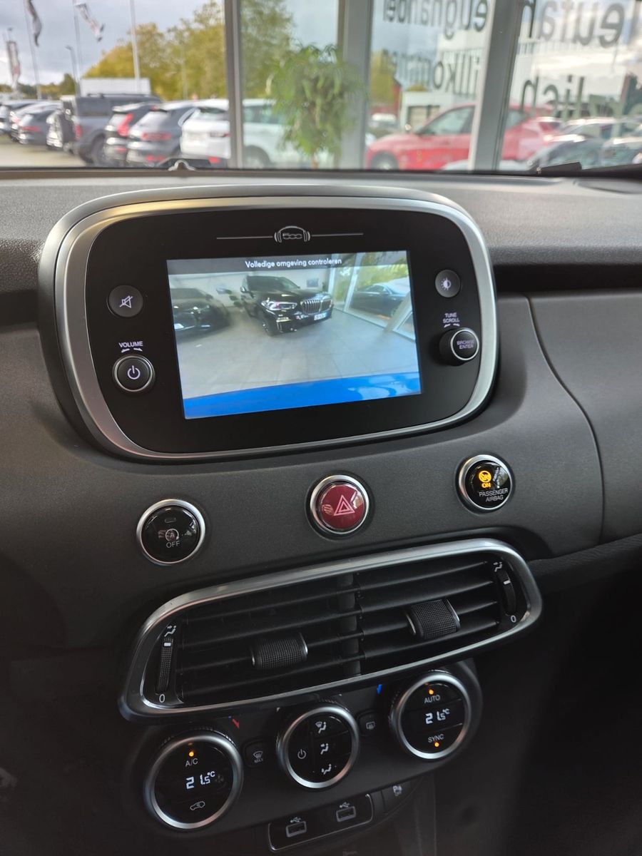 Fahrzeugabbildung Fiat 500X 1.6 MultiJet 96kW CROSS