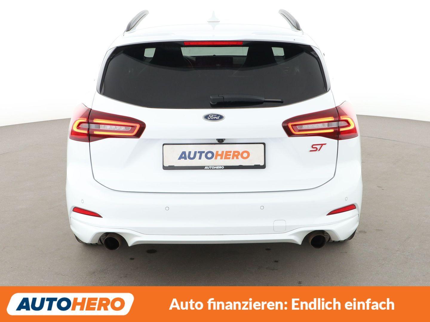 Ford Focus 2.3 EcoBoost ST X Aut.*LED*TEMPO*HUD*