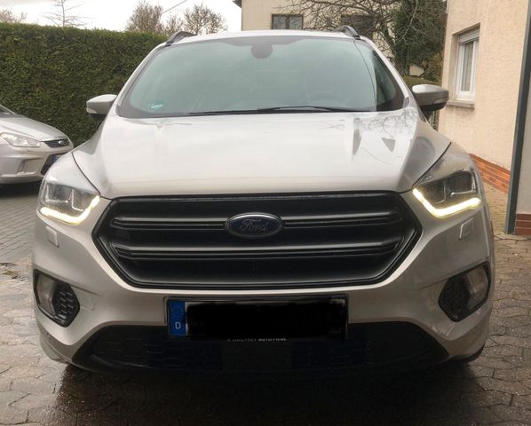 Ford Kuga  SUV