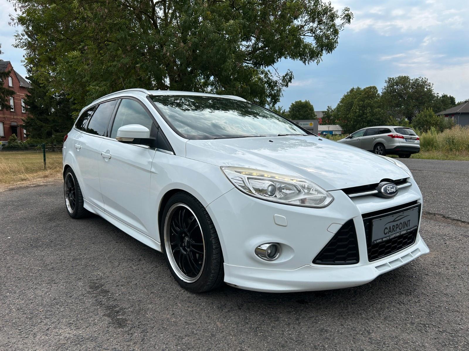 Ford Focus 2013 — photo 7