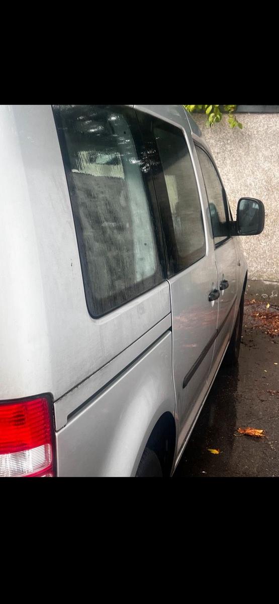 Volkswagen Caddy 2012 — engine 102 HP (75kW)