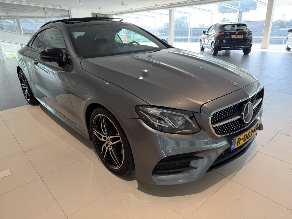 Mercedes-Benz E-klasse Coupé 300 Premium Plus imagem 2