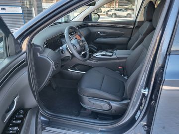 Fahrzeugabbildung Hyundai TUCSON 1.6 TGDi DCT 48V TREND 21" Assi Krell elH
