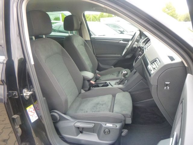 Fahrzeugabbildung Volkswagen Tiguan 2,0 TDI Life >AUT/AHK/NAV/LED/SHZ<