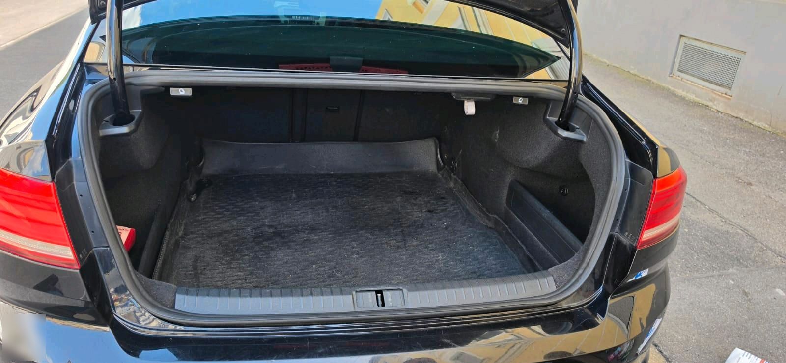 VW vw passat b8