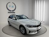 BMW 320 d xDrive Advantage/HEAD-UP/RFK/AHK/UVM..