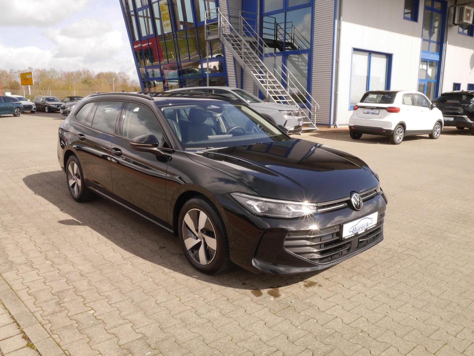 Volkswagen Passat 1.5 eTSI APP-Navi/LED/SHZ/Kamera