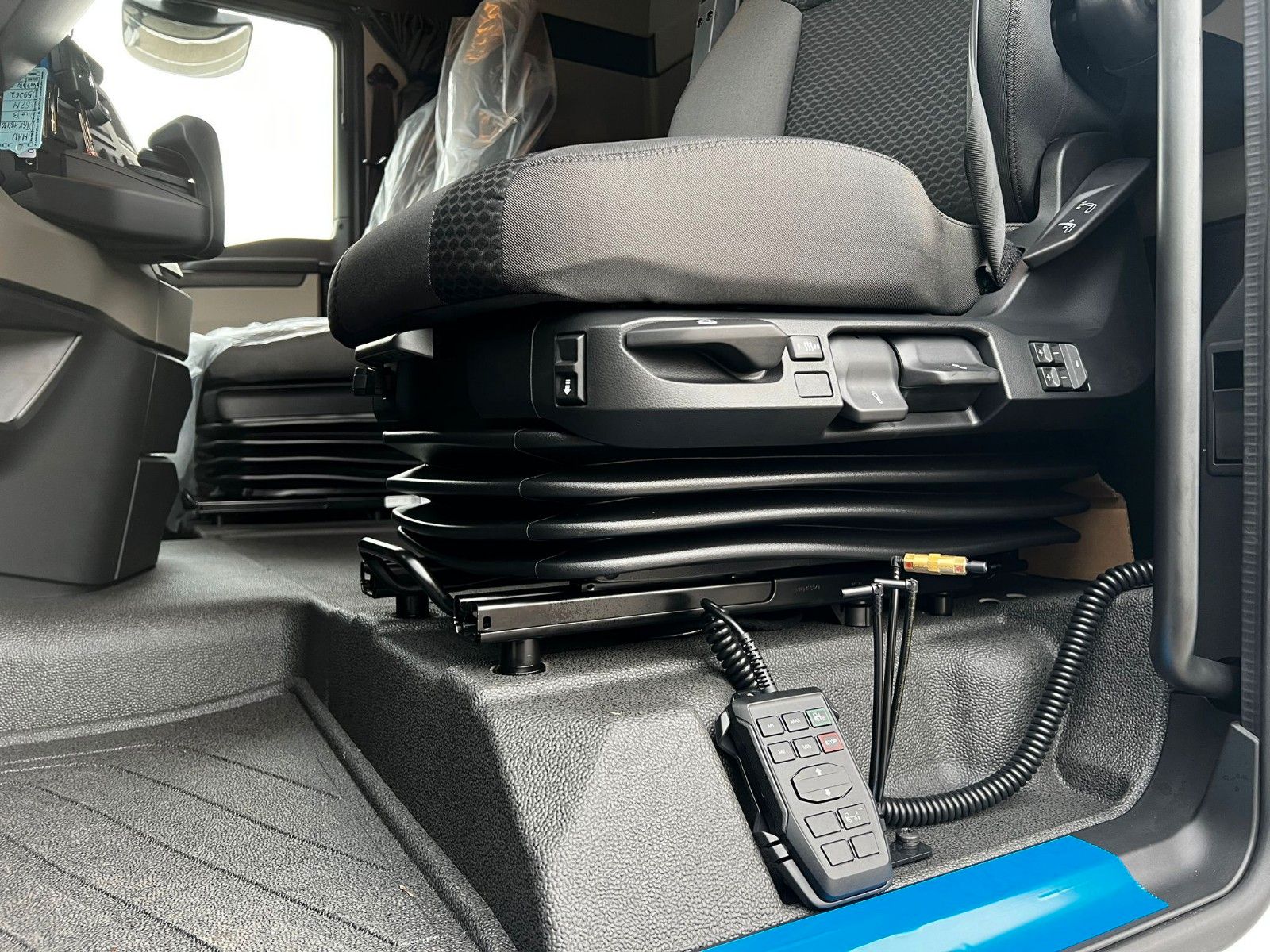 Fahrzeugabbildung MAN TGX 18.480 BL SA GM Retarder & 2 Kreis-Hydraulik