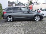 BMW 218d Advantage Navi Sitzheizung 17" Alufelgen - BMW: Alufelgen