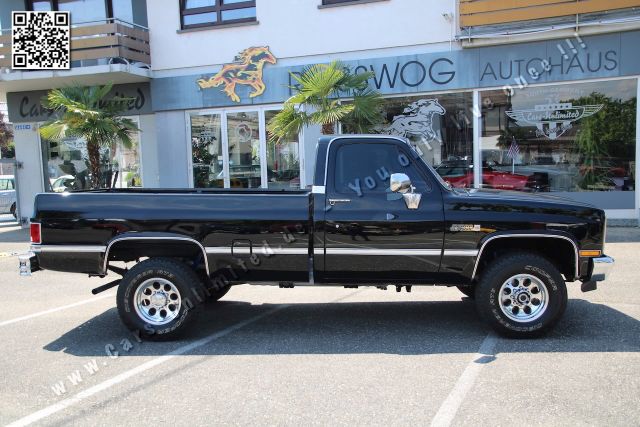 GMC Sierra Classic 4x4 LWB - K2500 - FrameOff - TOP