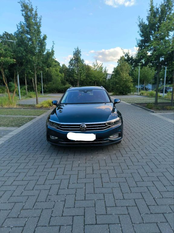 Image of Volkswagen Passat Variant